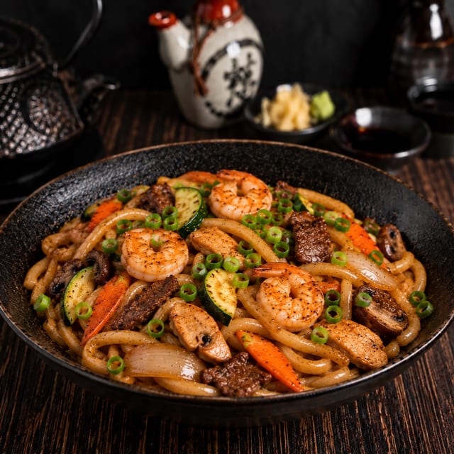 Combo Stir Fry Udon.