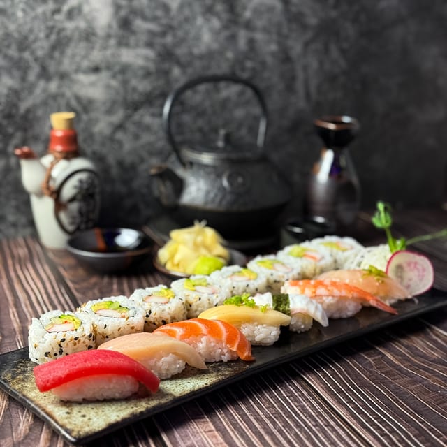 Sushi & Roll Combo.
