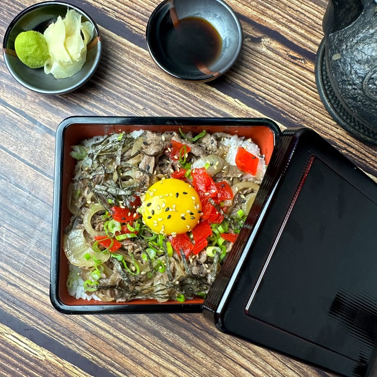 Delicious Gyudon Experience