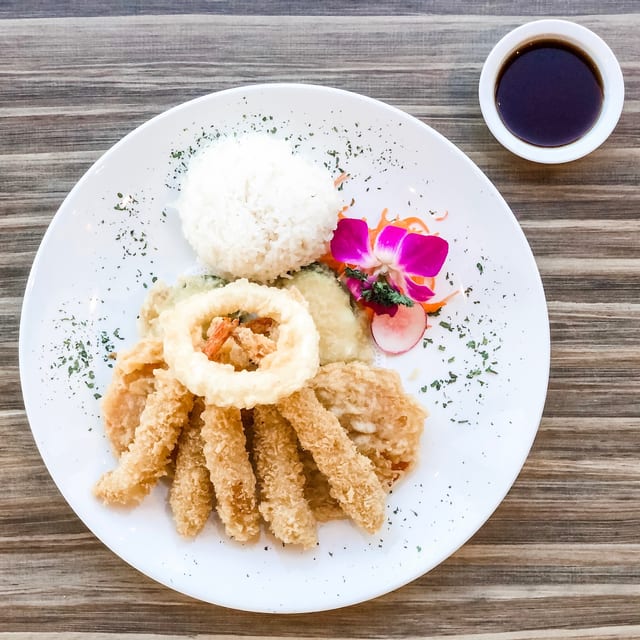 Shrimp Tempura Entree.