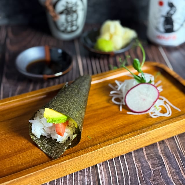 Philadelphia Hand Roll.