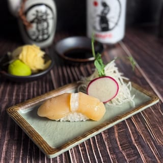Hokkaido Scallop Sashimi