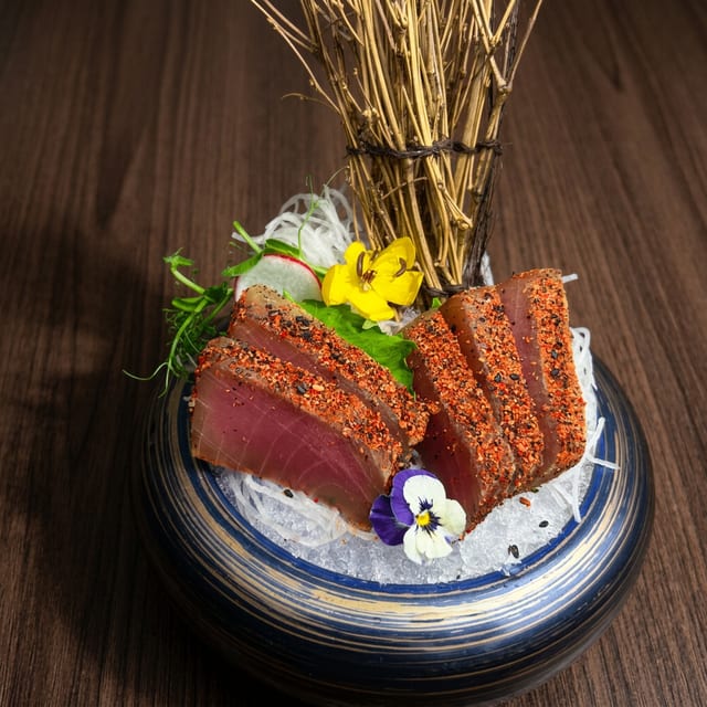 Pepper Tuna Sashimi.