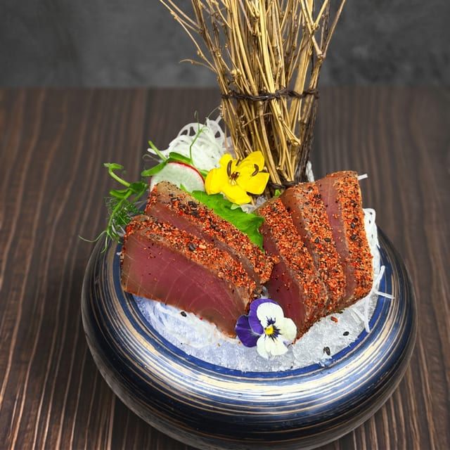Pepper Tuna Sashimi.